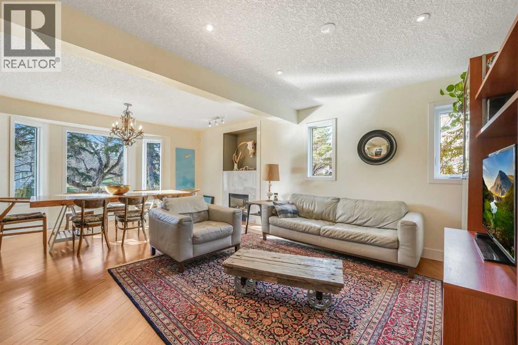555 Killarney Glen Court Sw, Calgary, Alberta