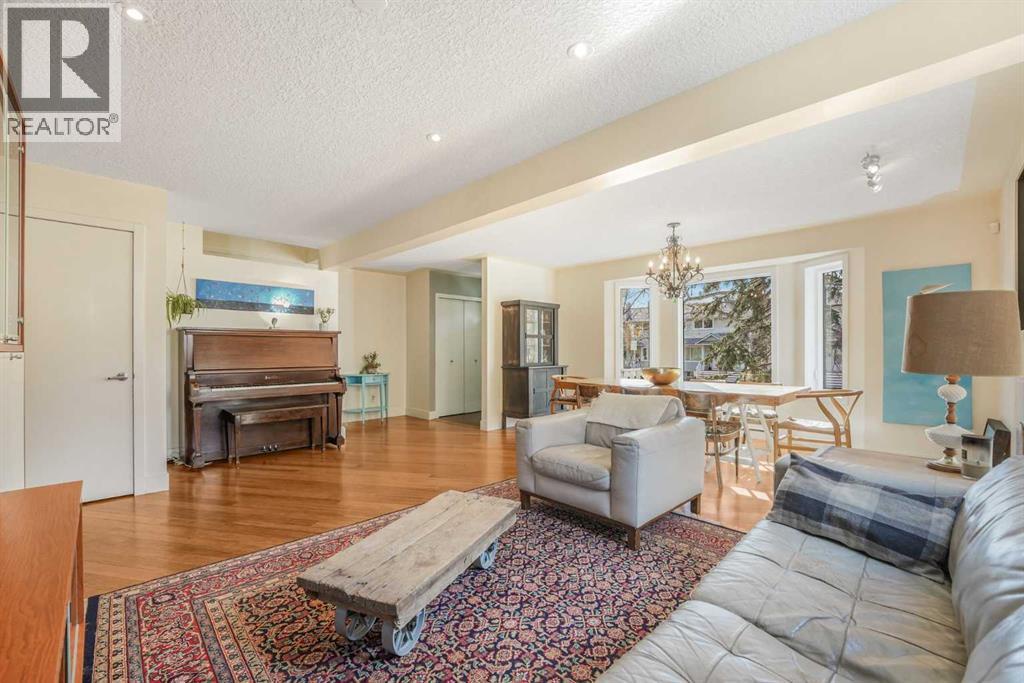 555 Killarney Glen Court Sw, Calgary, Alberta