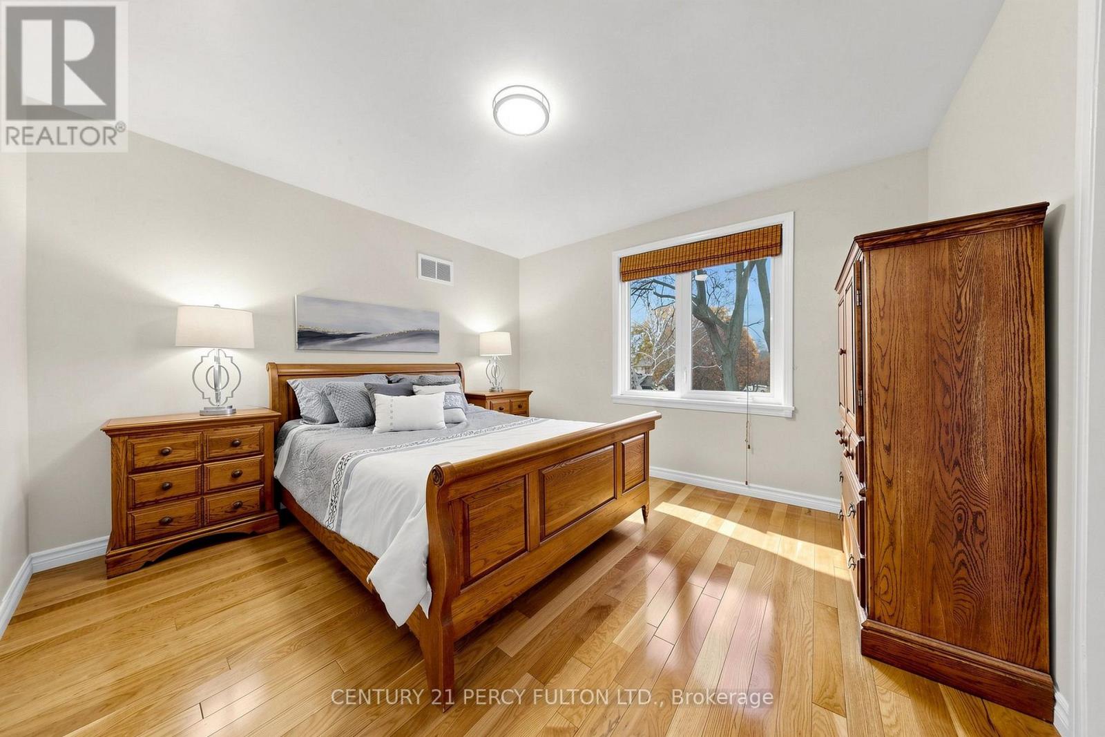 24 Tullamore Drive, Toronto (st. Andrew-windfields), Ontario