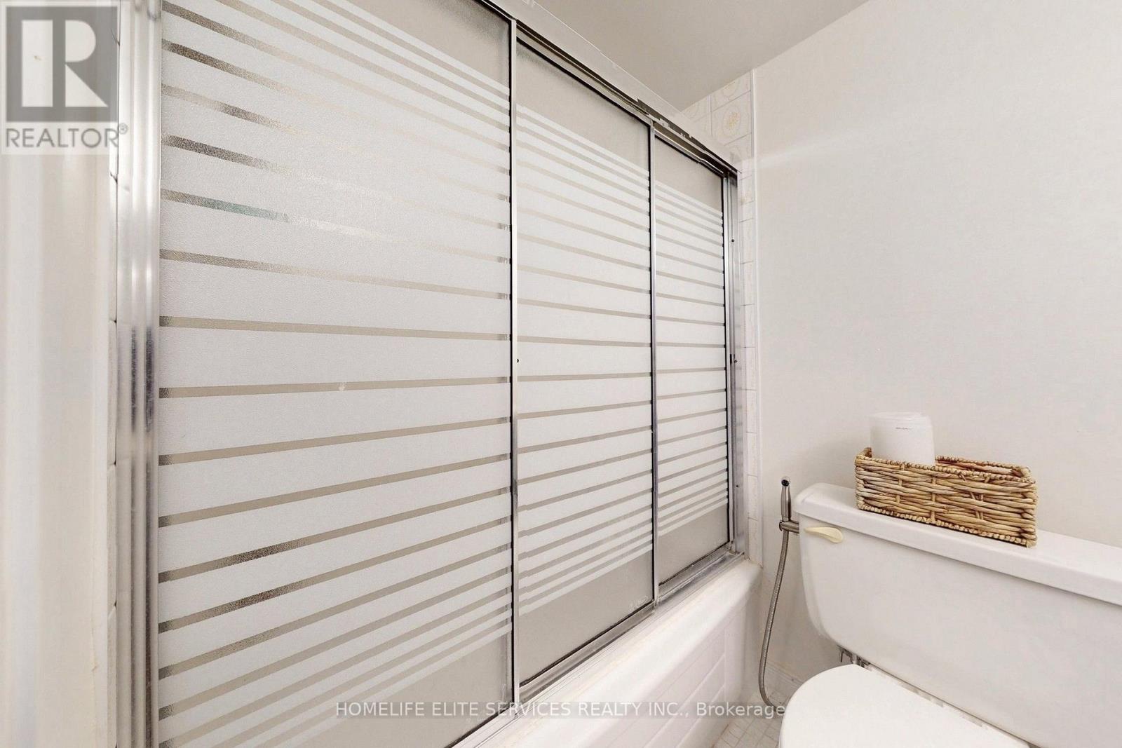 1203 - 120 Dundalk Drive, Toronto (dorset Park), Ontario