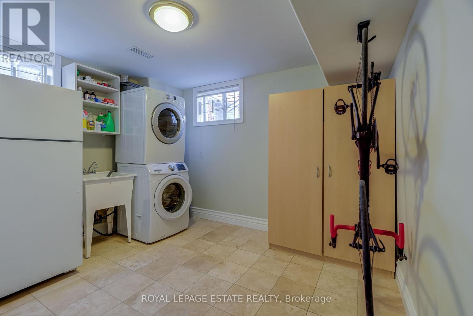110a Holborne Avenue, Toronto (danforth Village-east York), Ontario