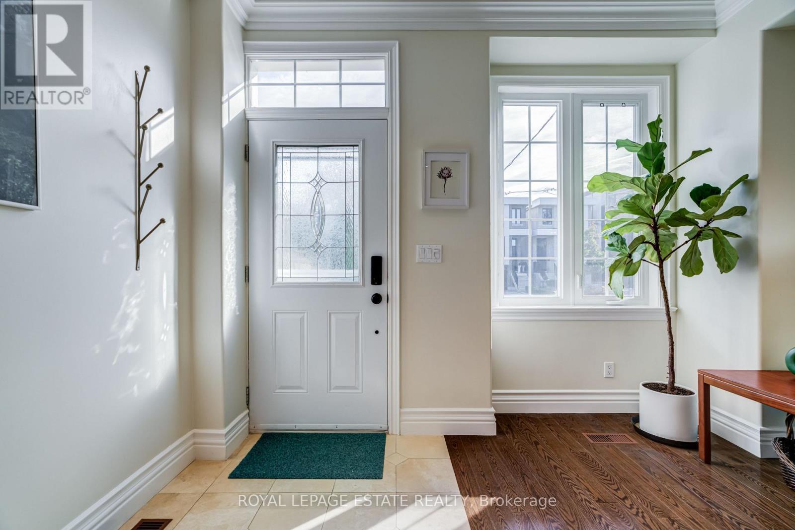 110a Holborne Avenue, Toronto (danforth Village-east York), Ontario