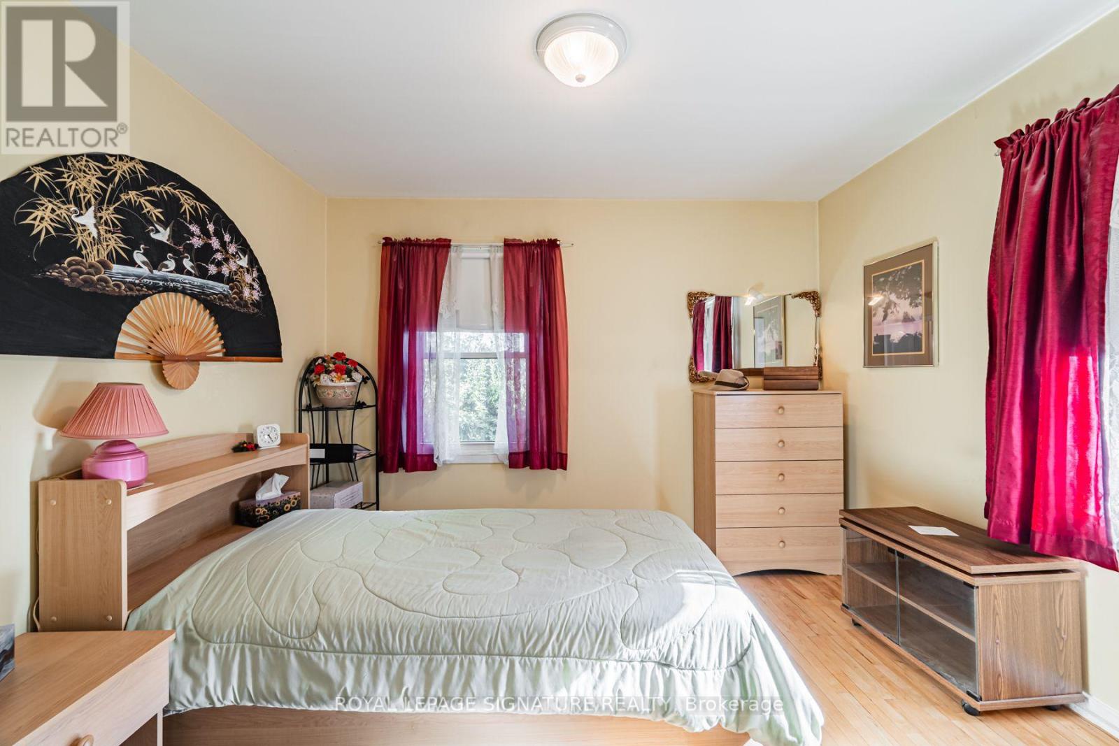 15 Kemp Square, Toronto (brookhaven-amesbury), Ontario