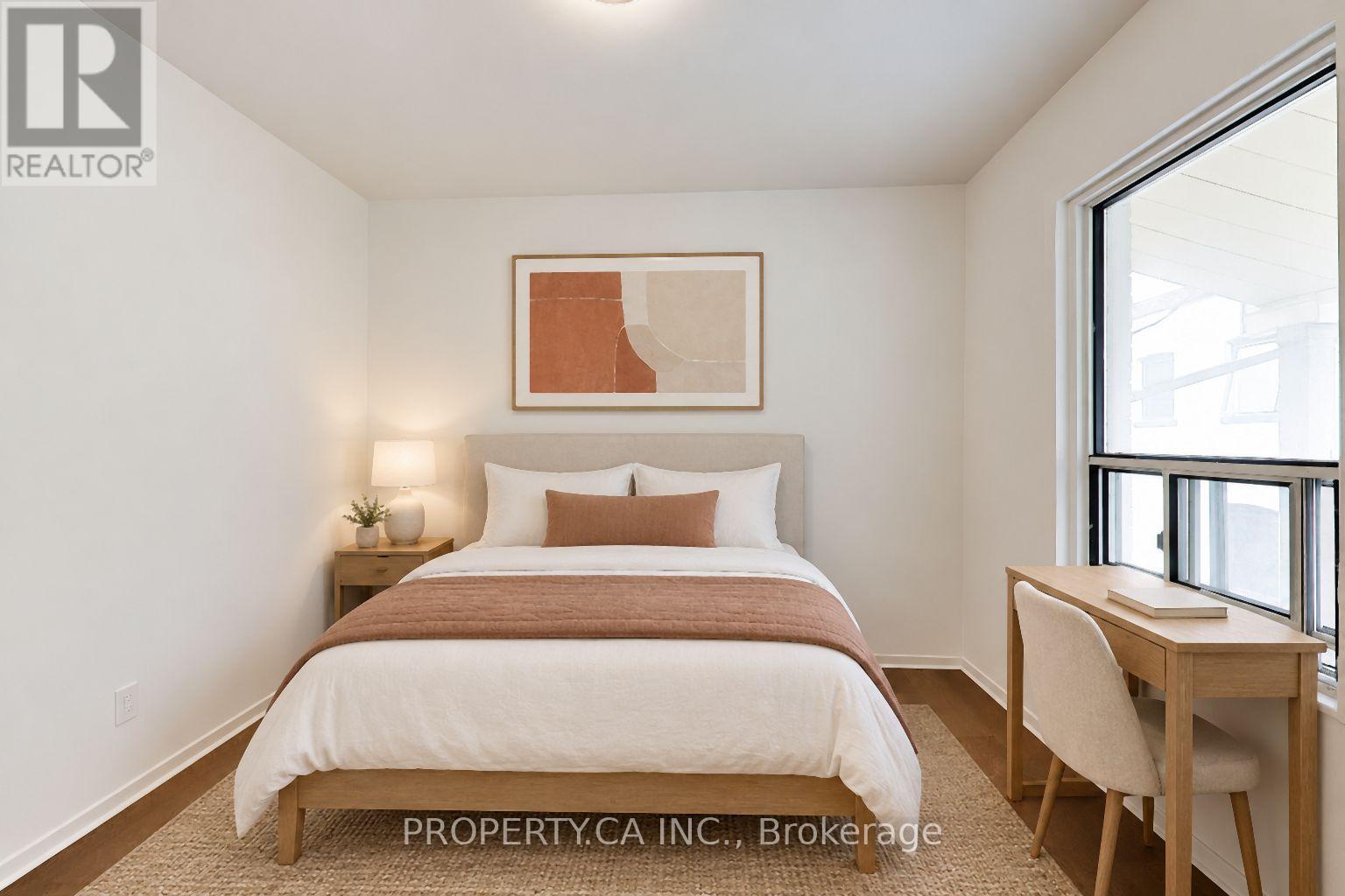 3 Clinton Place, Toronto (palmerston-little Italy), Ontario