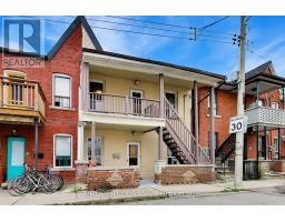 3 CLINTON PLACE