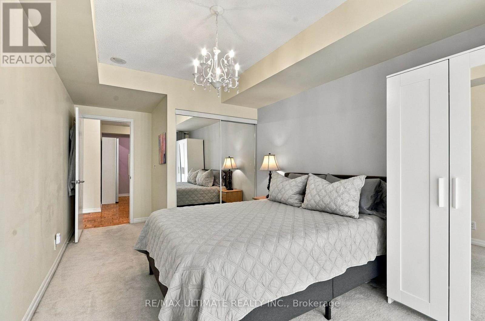 501 - 38 Fontenay Court, Toronto (edenbridge-humber Valley), Ontario