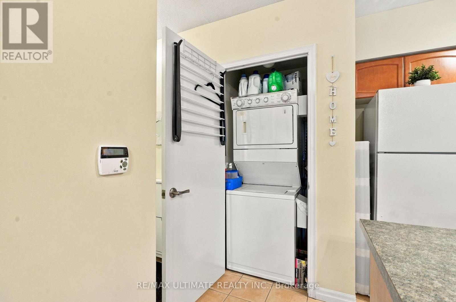 501 - 38 Fontenay Court, Toronto (edenbridge-humber Valley), Ontario