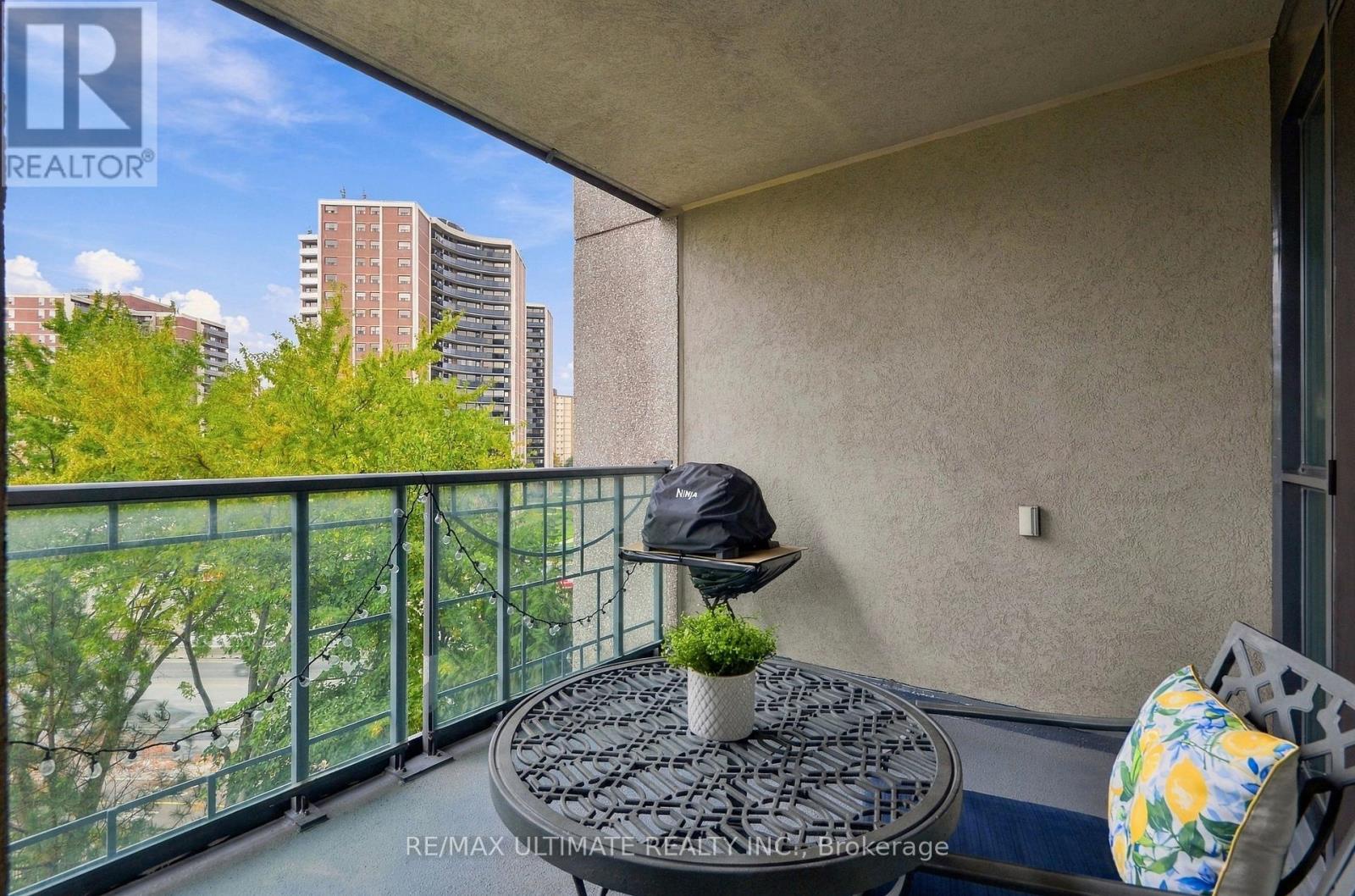 501 - 38 Fontenay Court, Toronto (edenbridge-humber Valley), Ontario