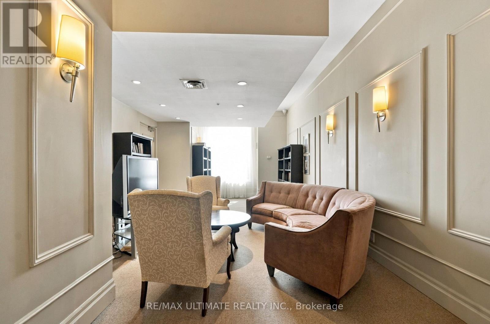 501 - 38 Fontenay Court, Toronto (edenbridge-humber Valley), Ontario