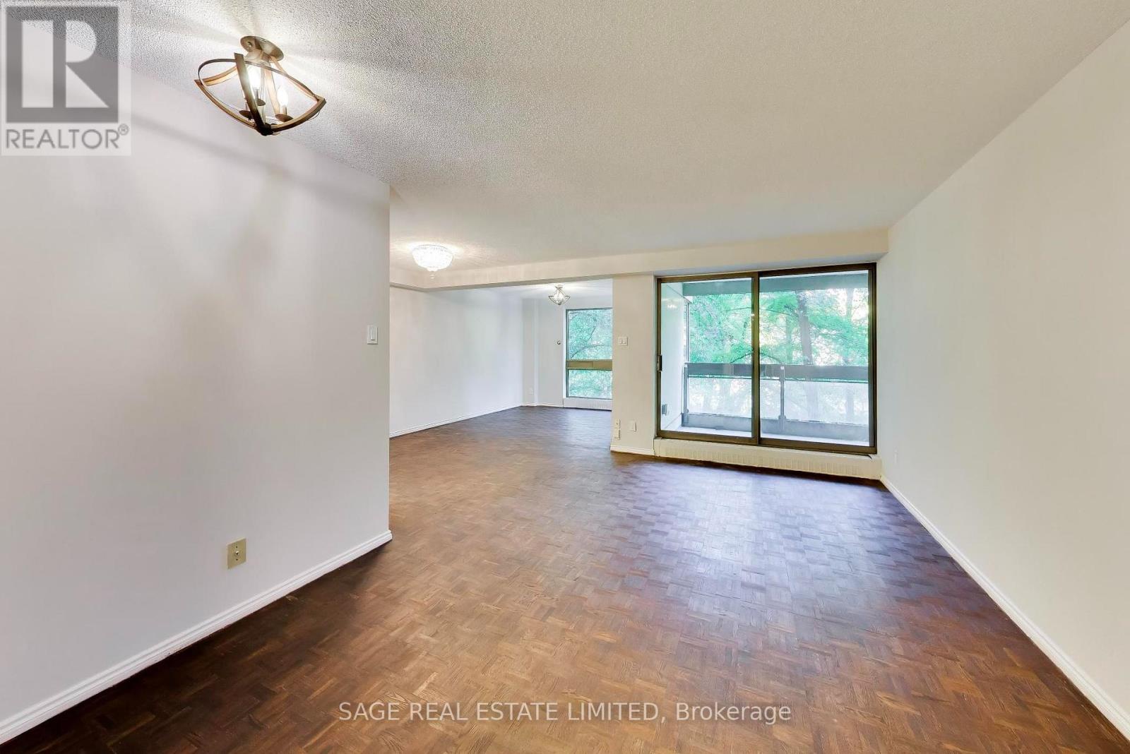 404 - 63 St Clair Avenue, Toronto (yonge-st. Clair), Ontario