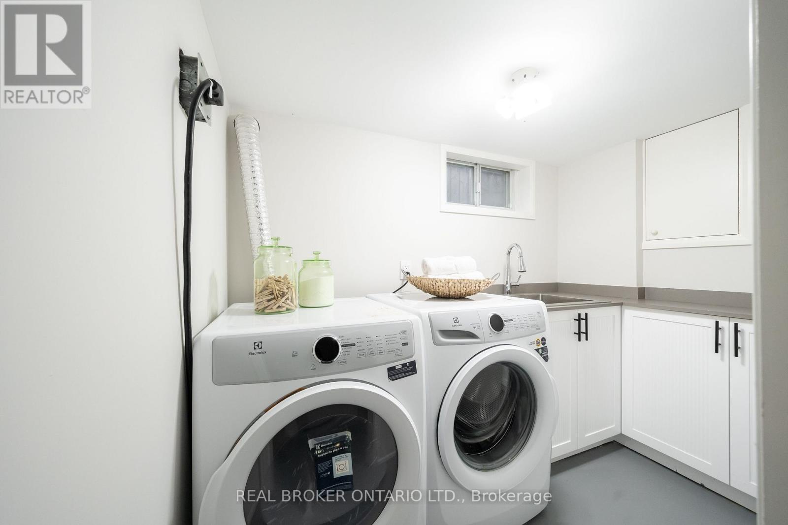 53 Kingslake Road, Toronto (don Valley Village), Ontario