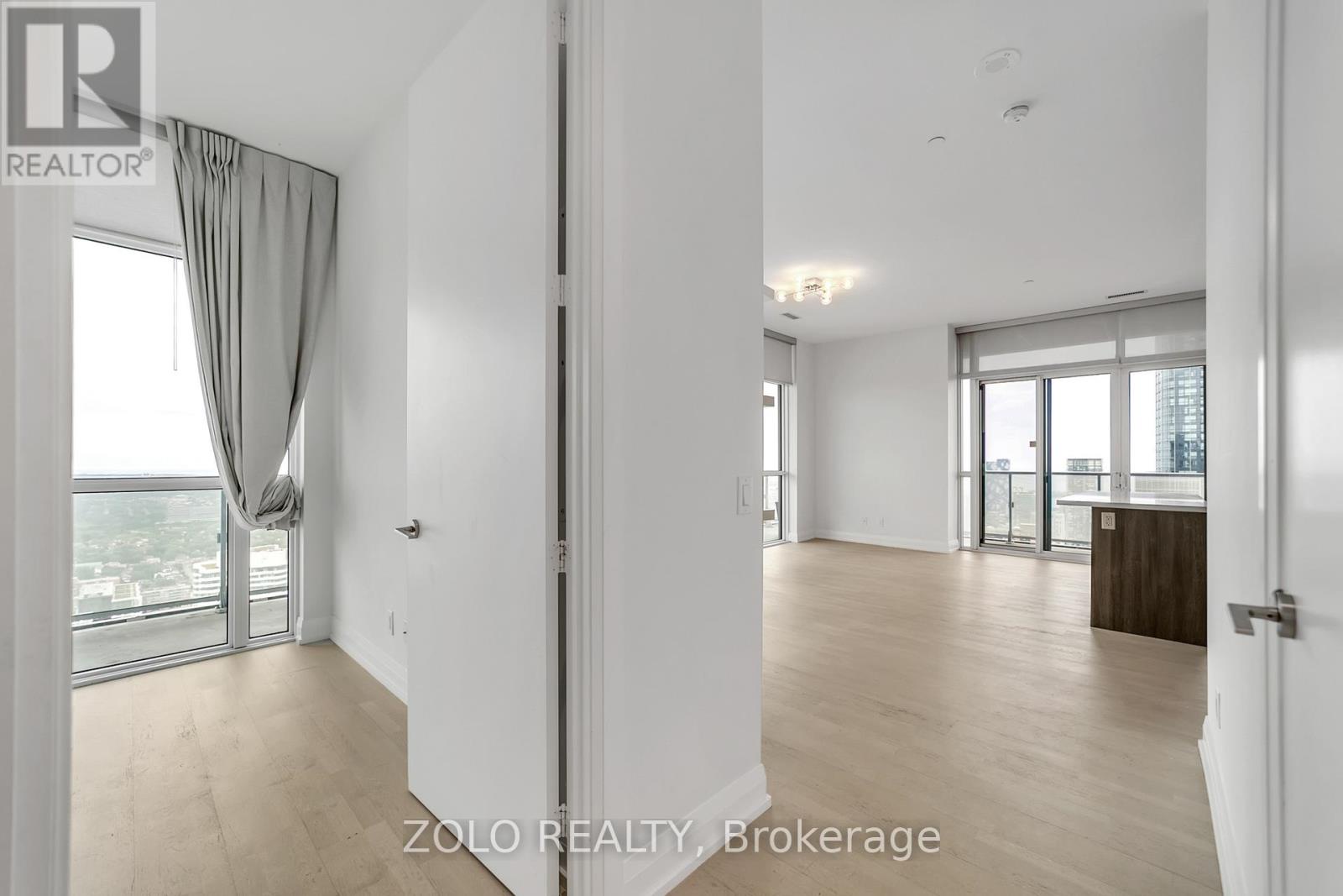 6310 - 7 Grenville Street, Toronto (bay Street Corridor), Ontario