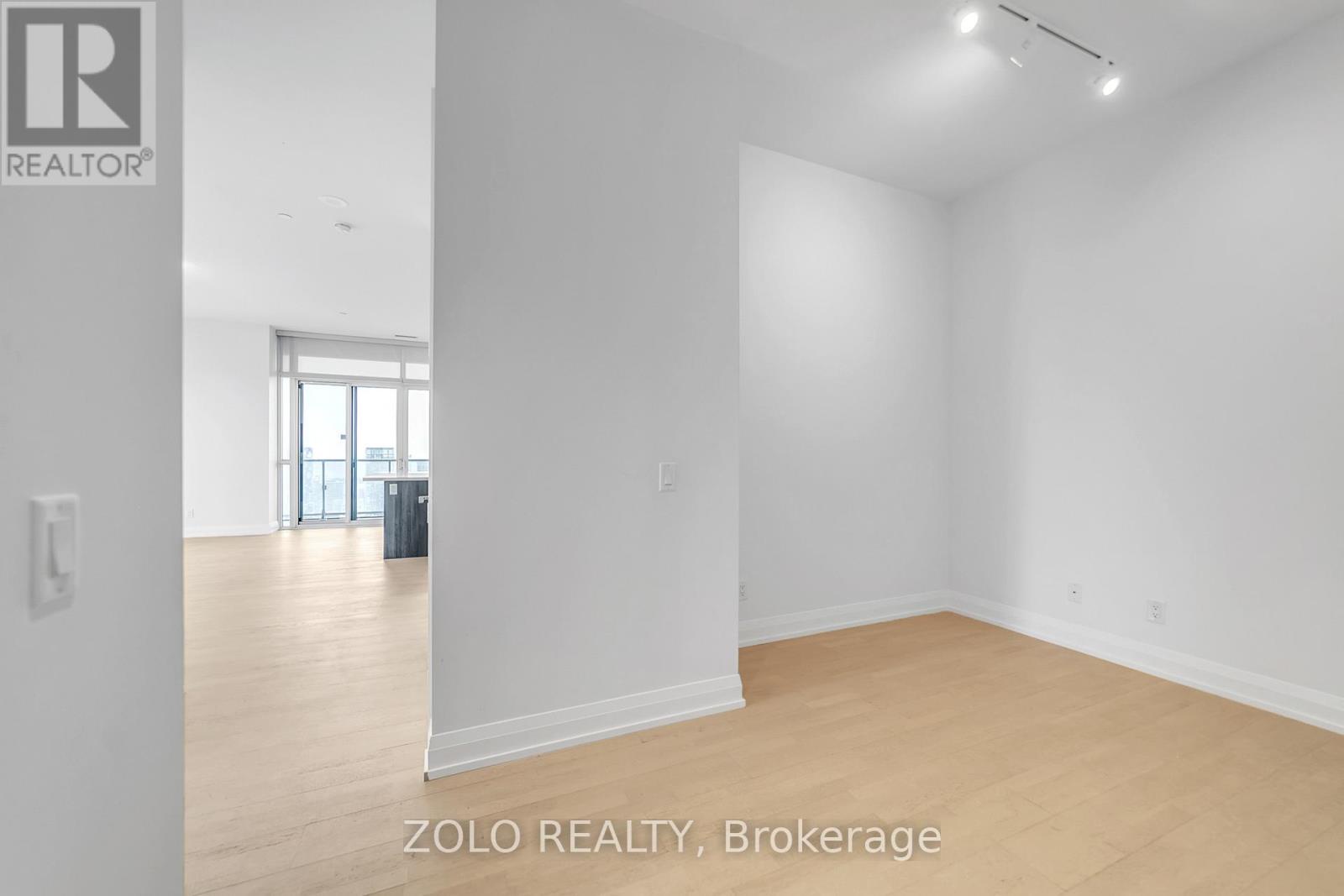 6310 - 7 Grenville Street, Toronto (bay Street Corridor), Ontario