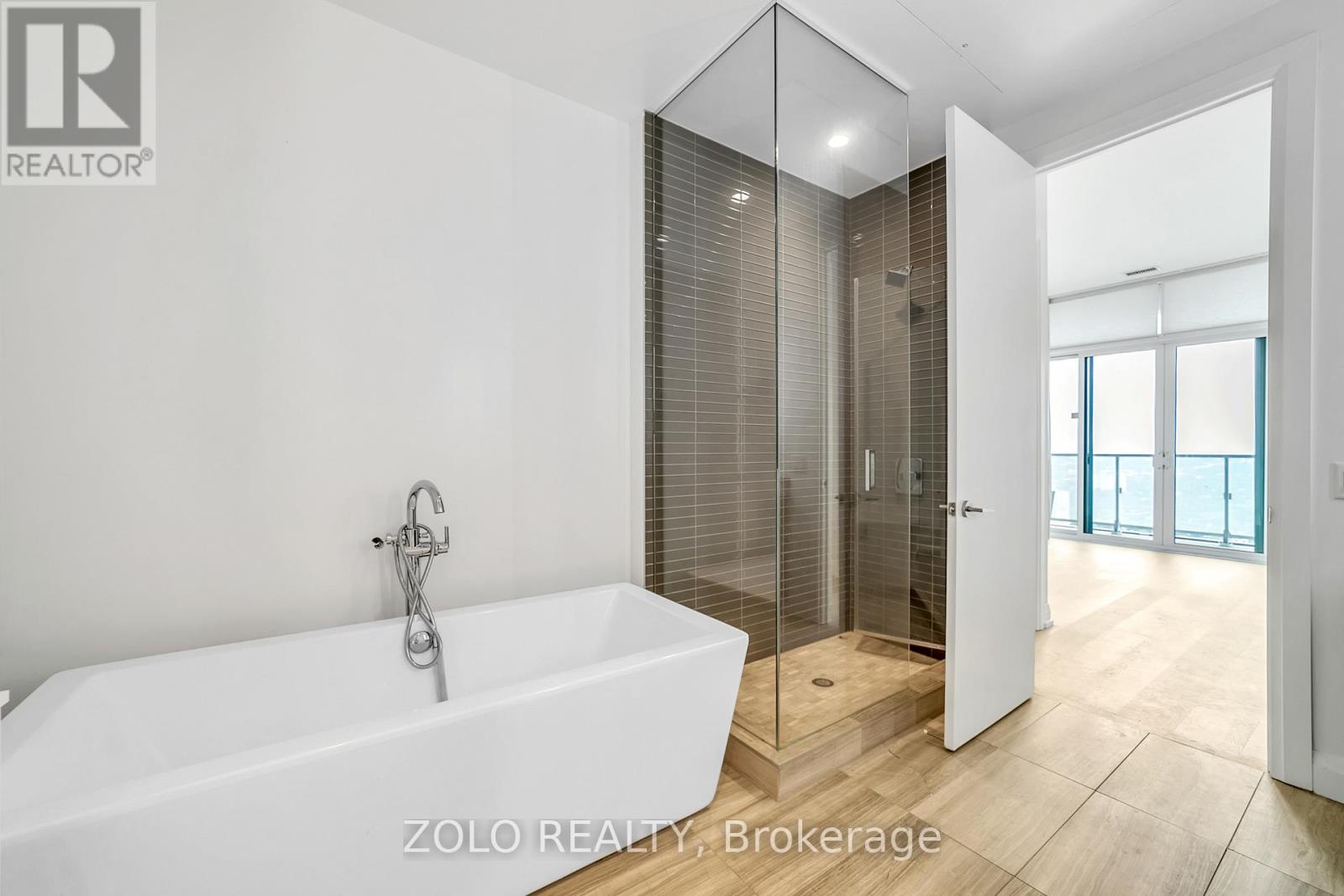 6310 - 7 Grenville Street, Toronto (bay Street Corridor), Ontario