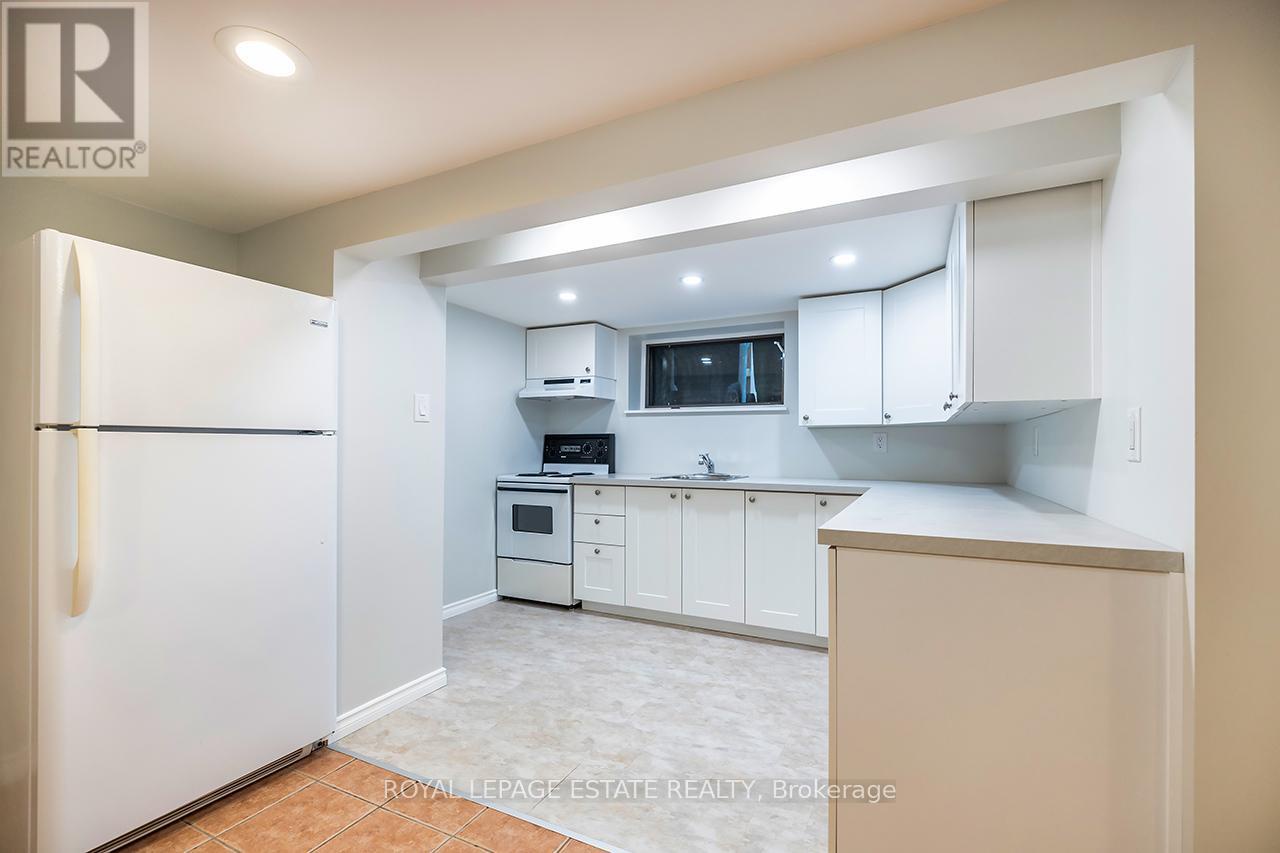 103 Aylesworth Avenue, Toronto (birchcliffe-cliffside), Ontario