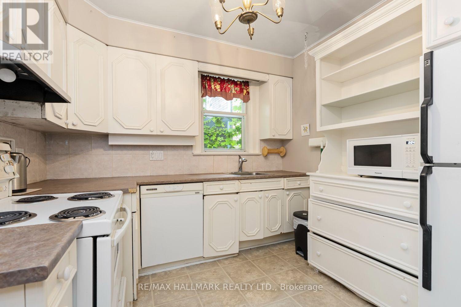 48 Chatsworth Drive, Toronto (lawrence Park South), Ontario