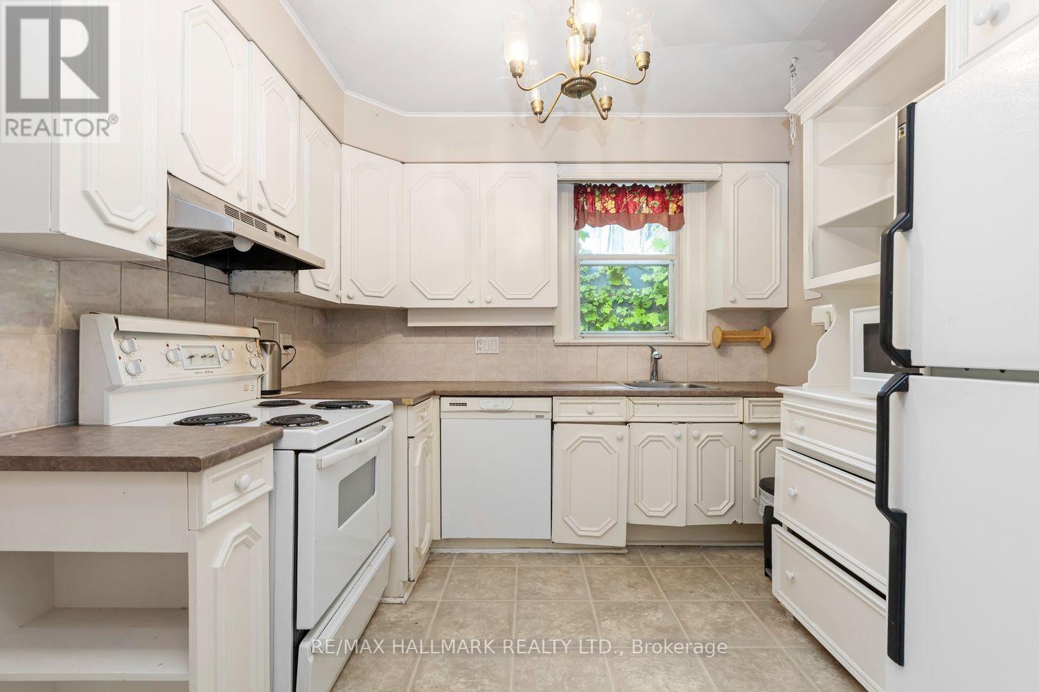 48 Chatsworth Drive, Toronto (lawrence Park South), Ontario