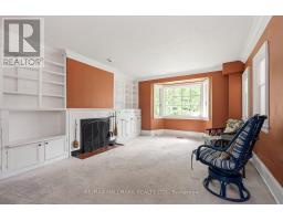 48 CHATSWORTH DRIVE
