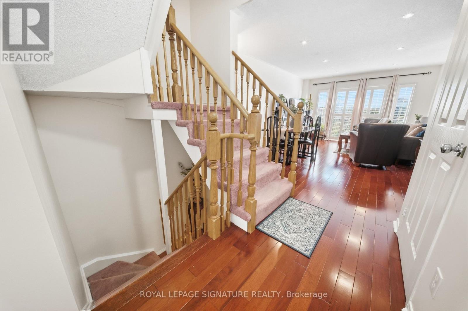 552 - 83 Mondeo Drive, Toronto (dorset Park), Ontario