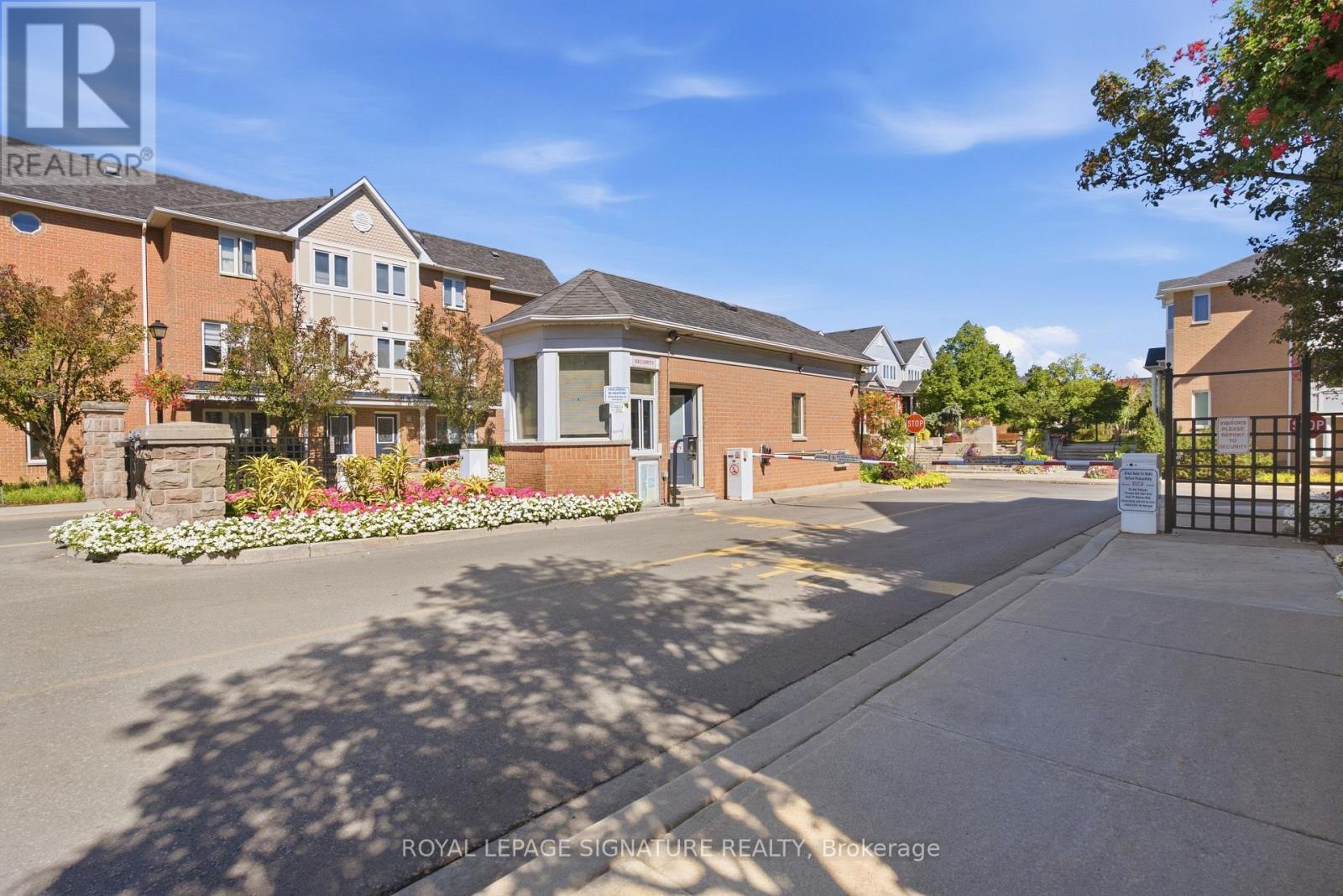 552 - 83 Mondeo Drive, Toronto (dorset Park), Ontario