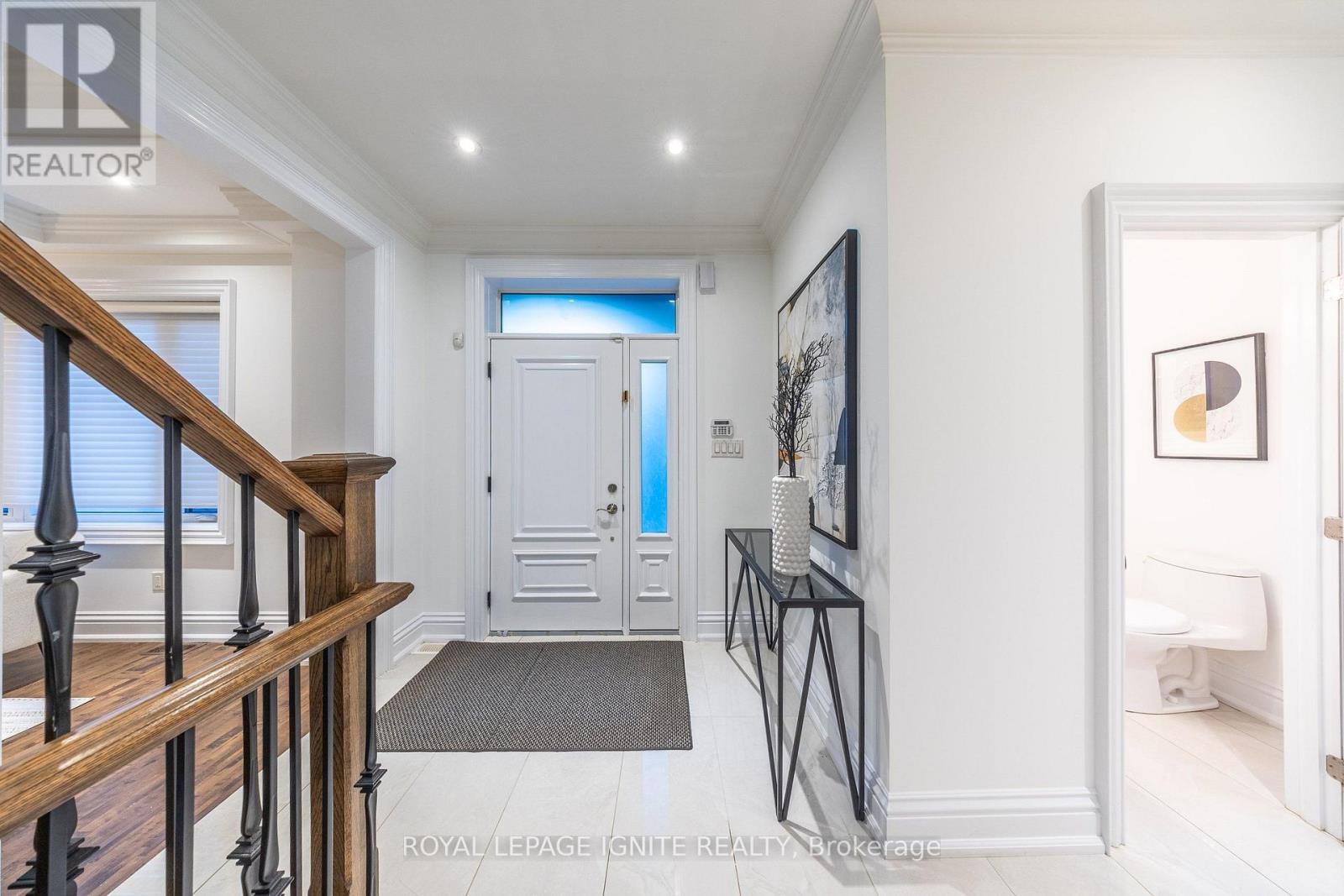 31 Jodphur Avenue, Toronto (humberlea-pelmo Park), Ontario