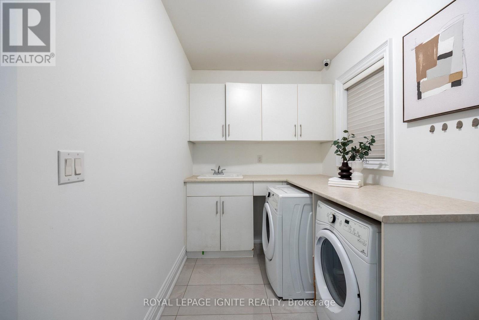 31 Jodphur Avenue, Toronto (humberlea-pelmo Park), Ontario