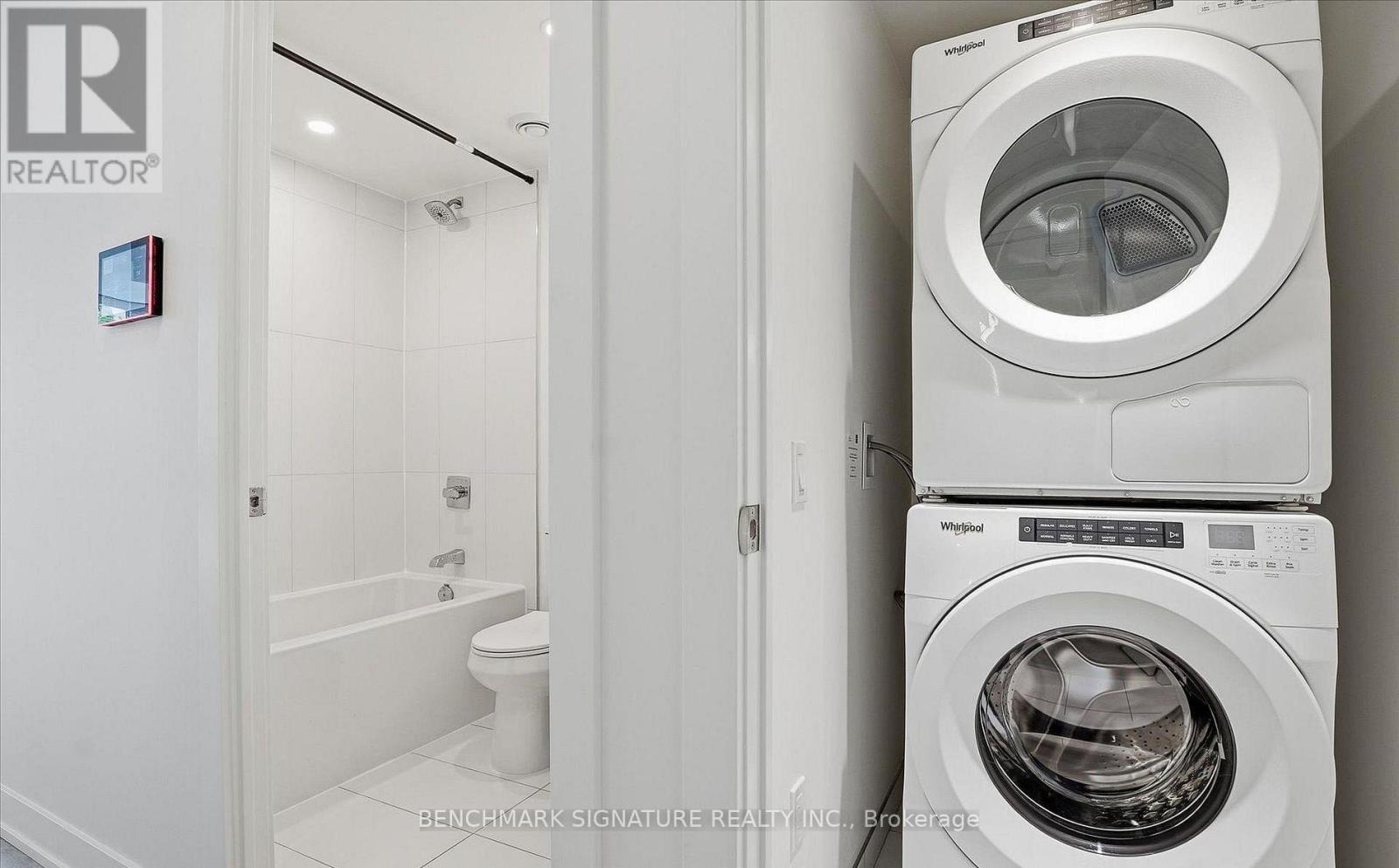 206 - 30 Inn On The Park Drive, Toronto (banbury-don Mills), Ontario