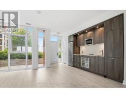 206 - 30 INN ON THE PARK DRIVE