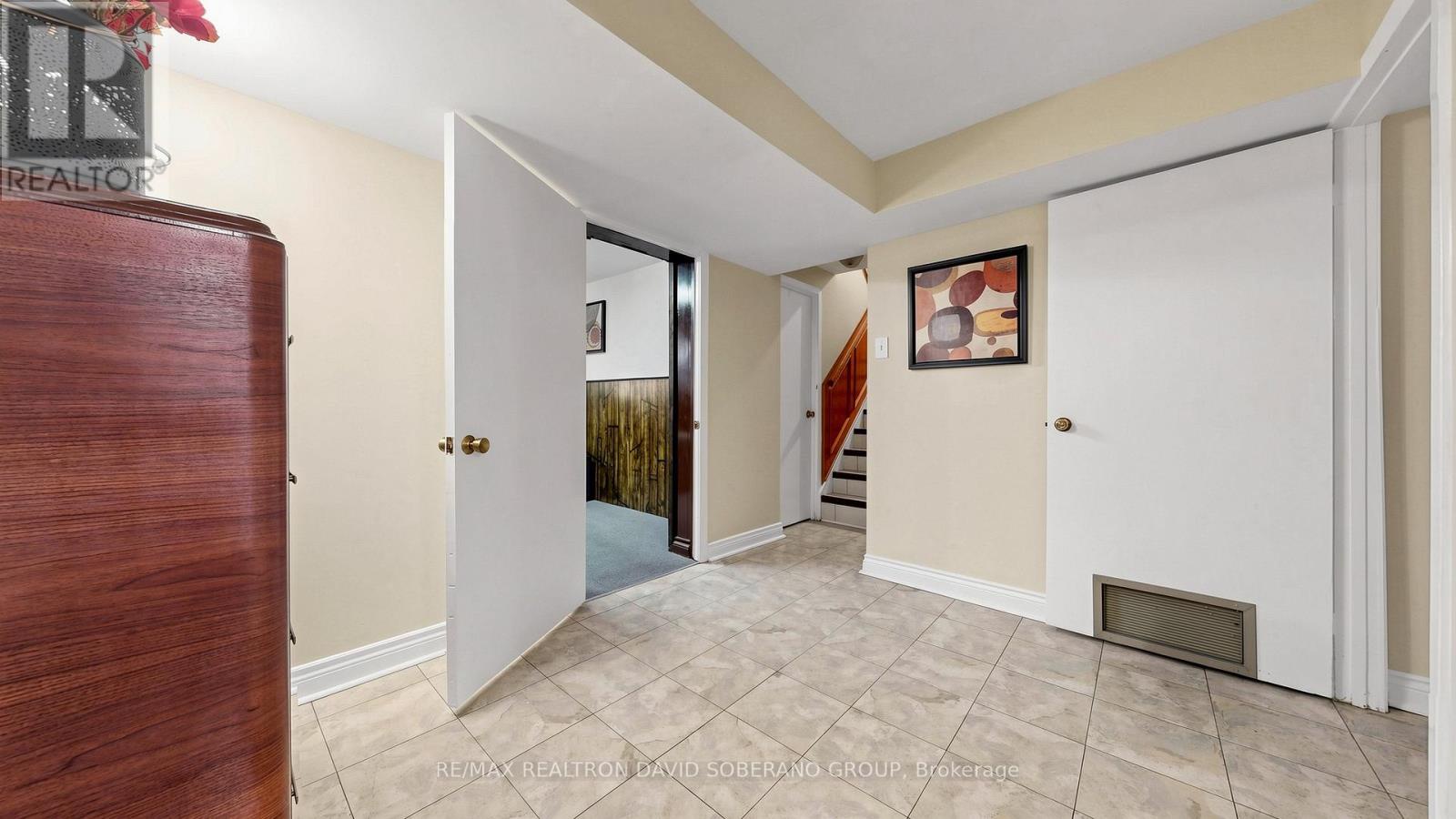 108 Kennard Avenue, Toronto (bathurst Manor), Ontario