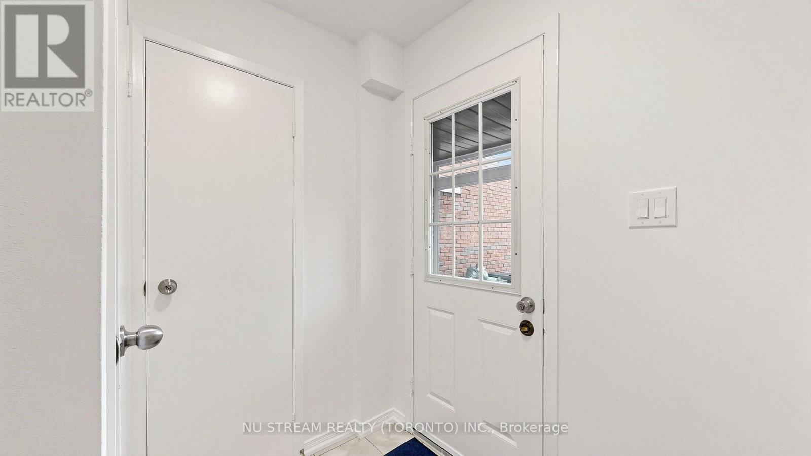25 Treetops Court, Toronto (milliken), Ontario