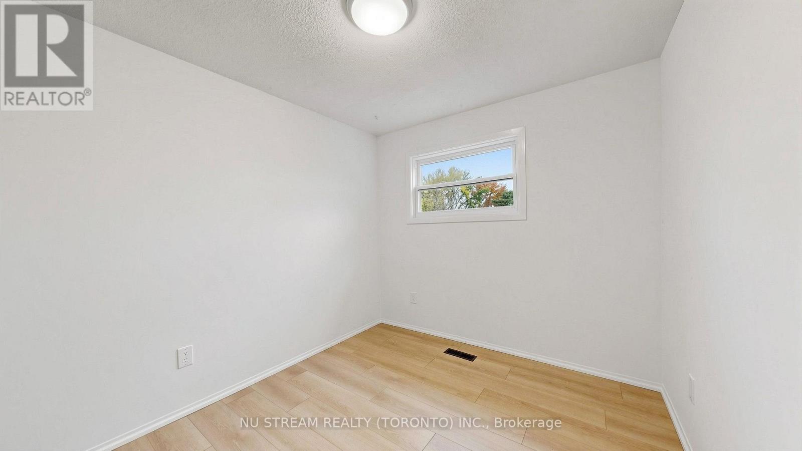 25 Treetops Court, Toronto (milliken), Ontario