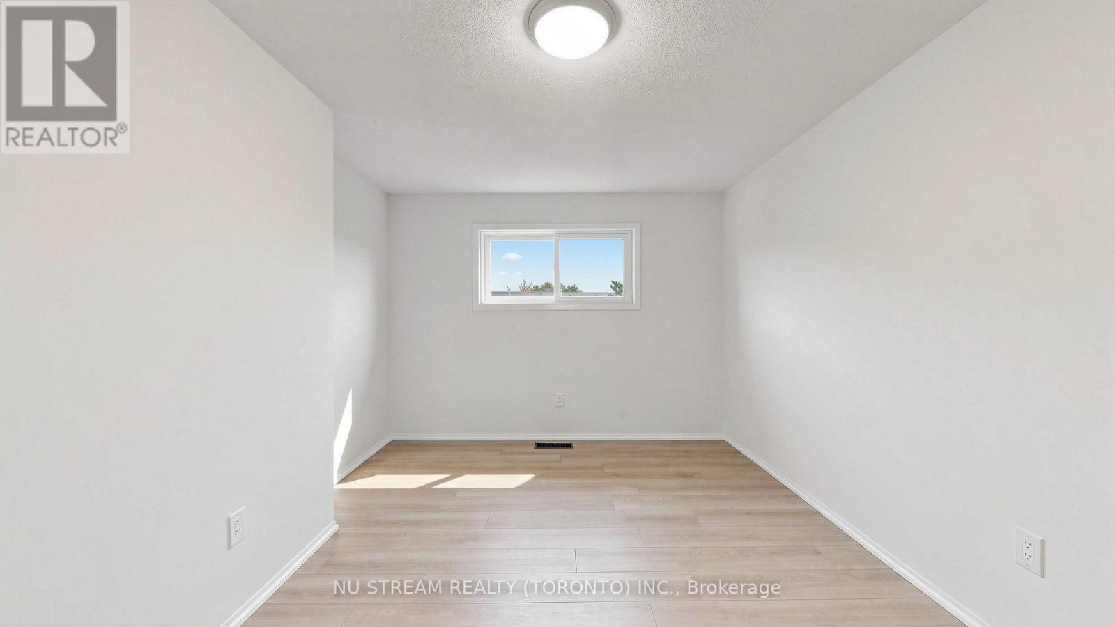 25 Treetops Court, Toronto (milliken), Ontario