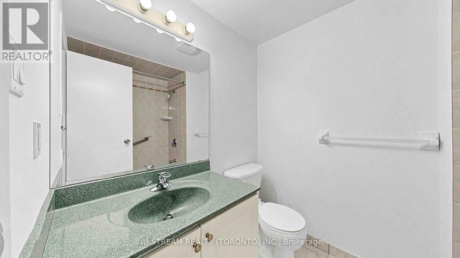 25 Treetops Court, Toronto (milliken), Ontario