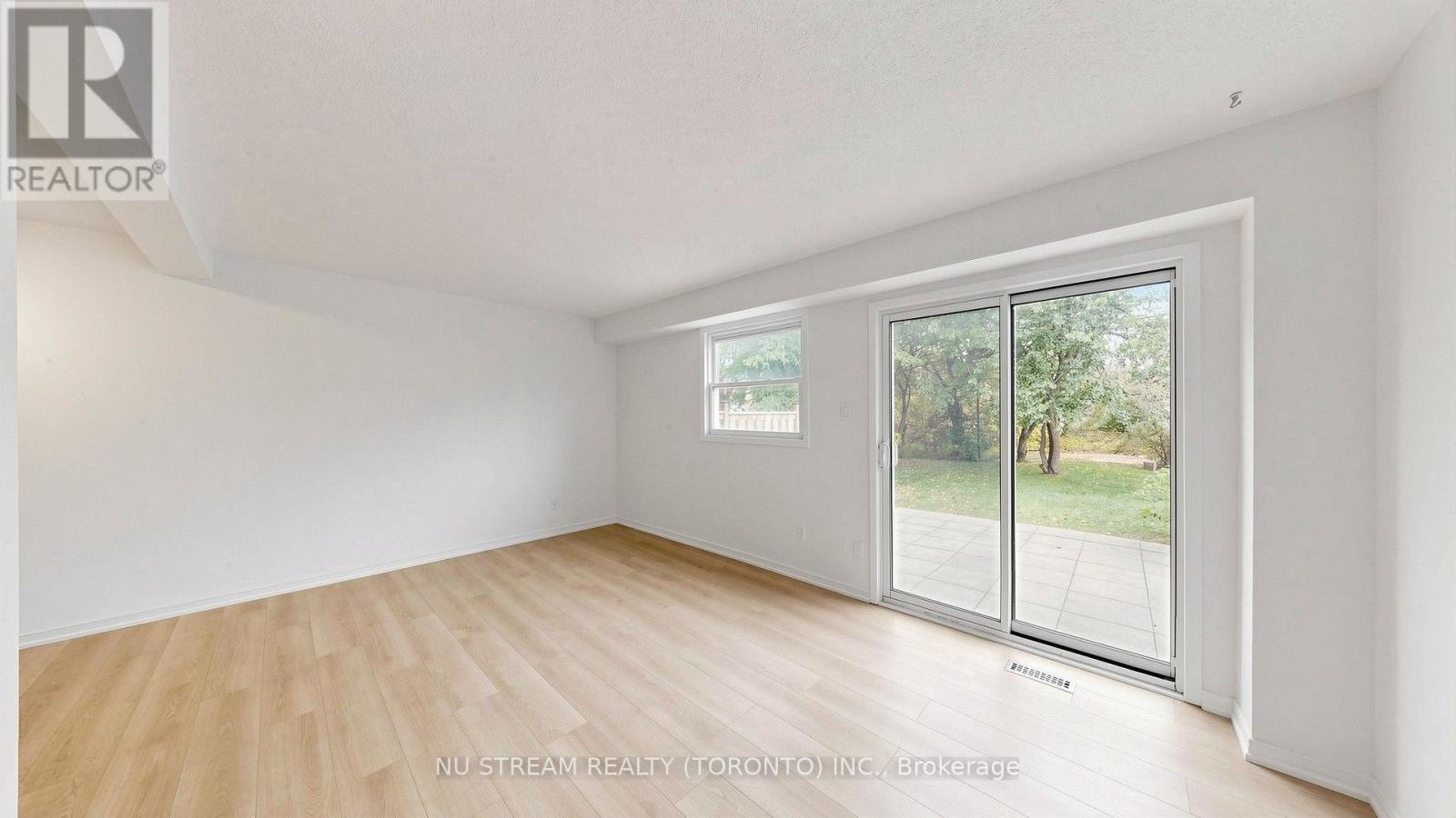 25 Treetops Court, Toronto (milliken), Ontario