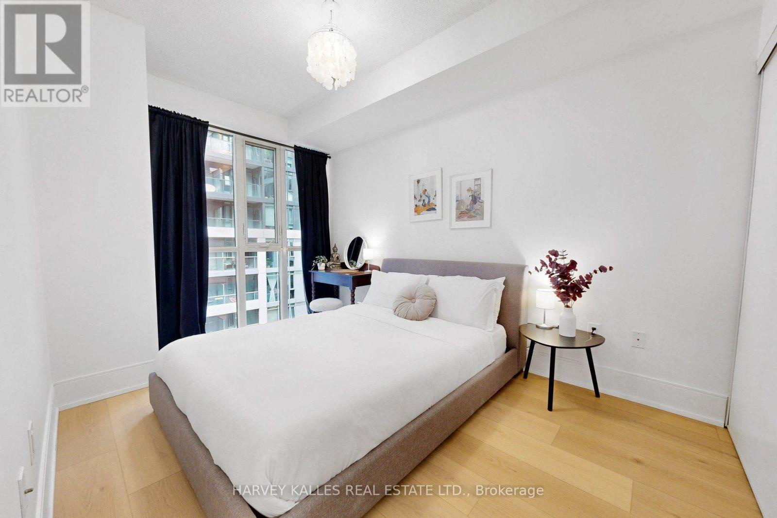 608 - 560 Front Street W, Toronto (waterfront Communities), Ontario