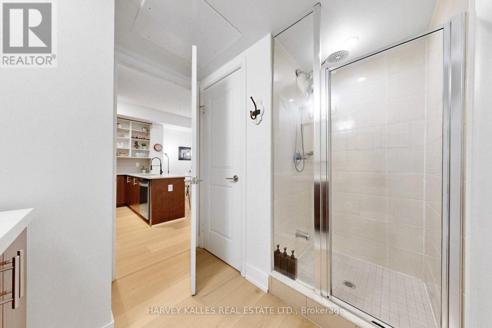 608 - 560 Front Street W, Toronto (waterfront Communities), Ontario