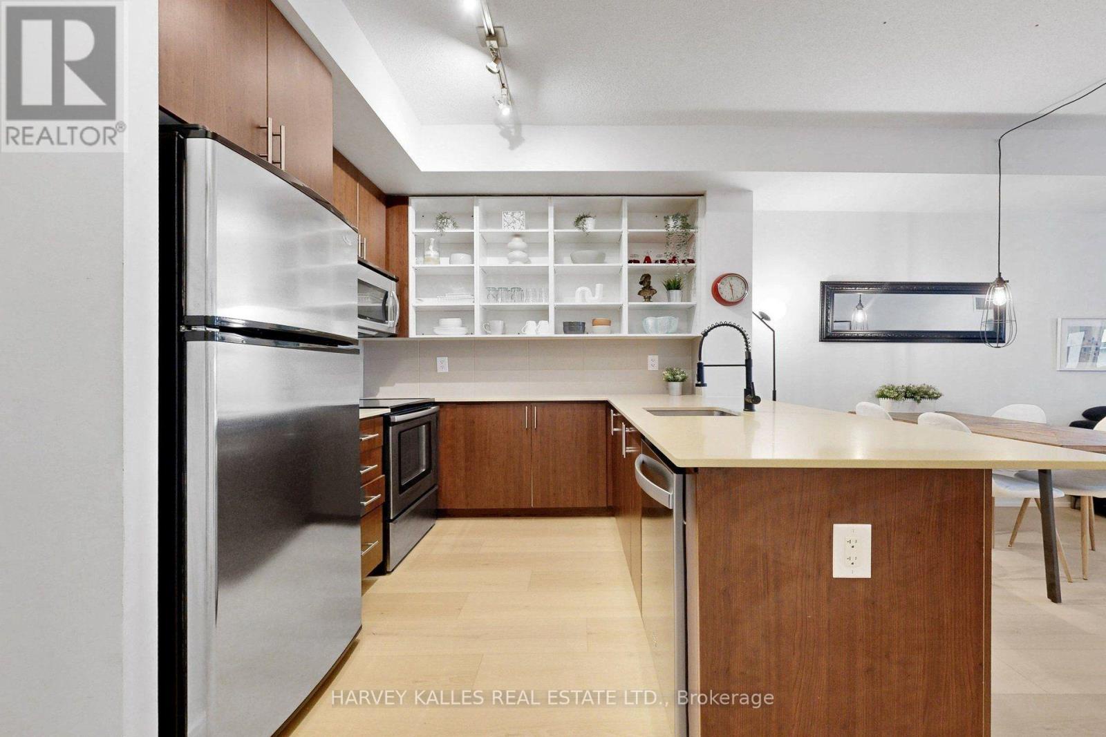 608 - 560 Front Street W, Toronto (waterfront Communities), Ontario
