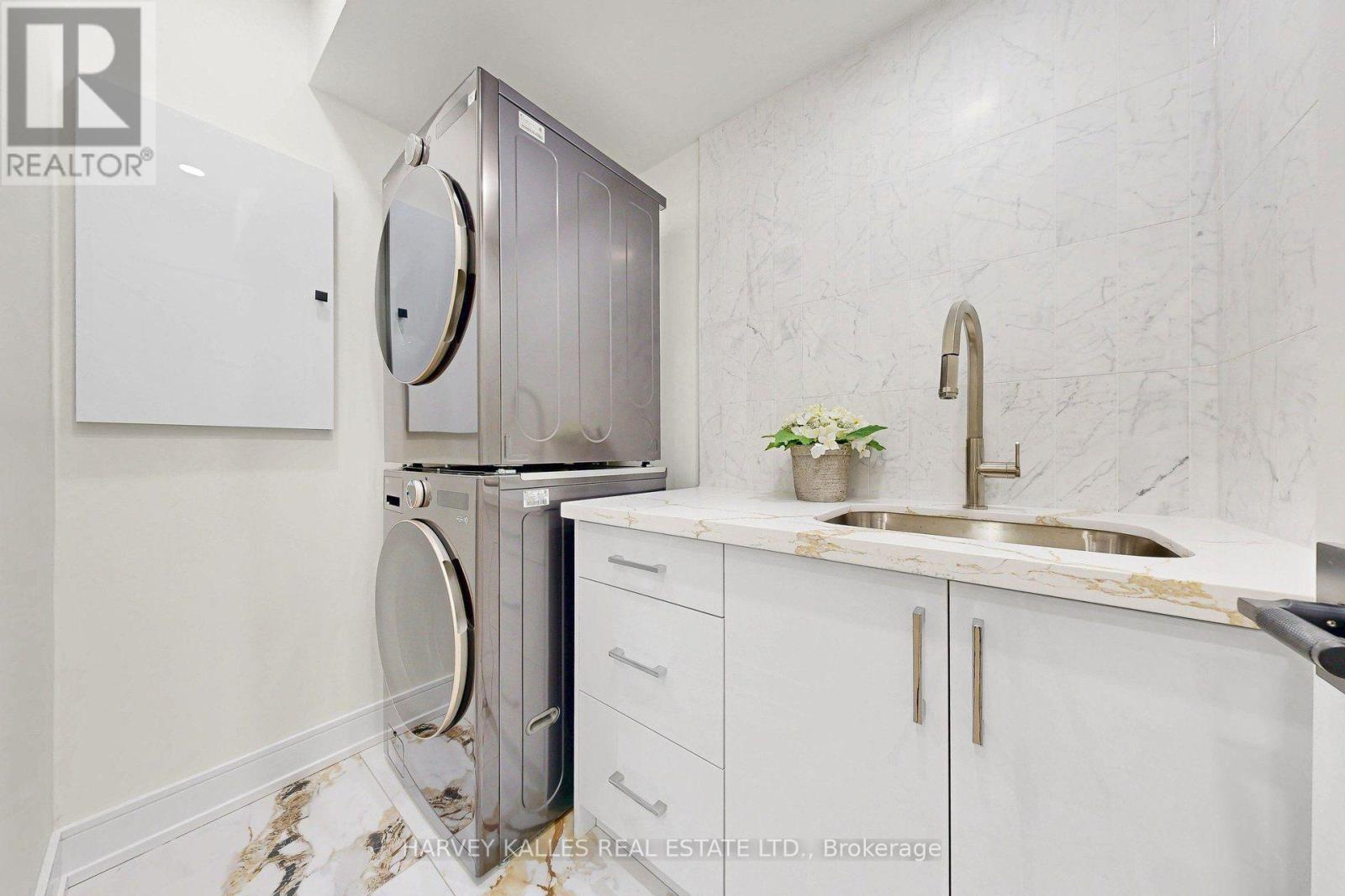 262 Euclid Avenue, Toronto (trinity-bellwoods), Ontario