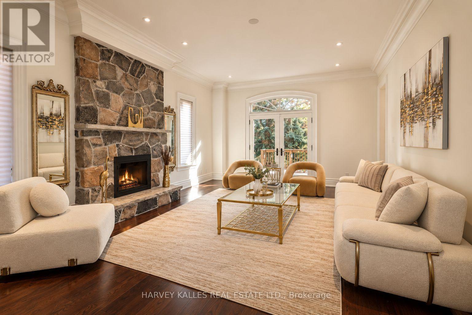 11 York Road, Toronto (bridle Path-sunnybrook-york Mills), Ontario