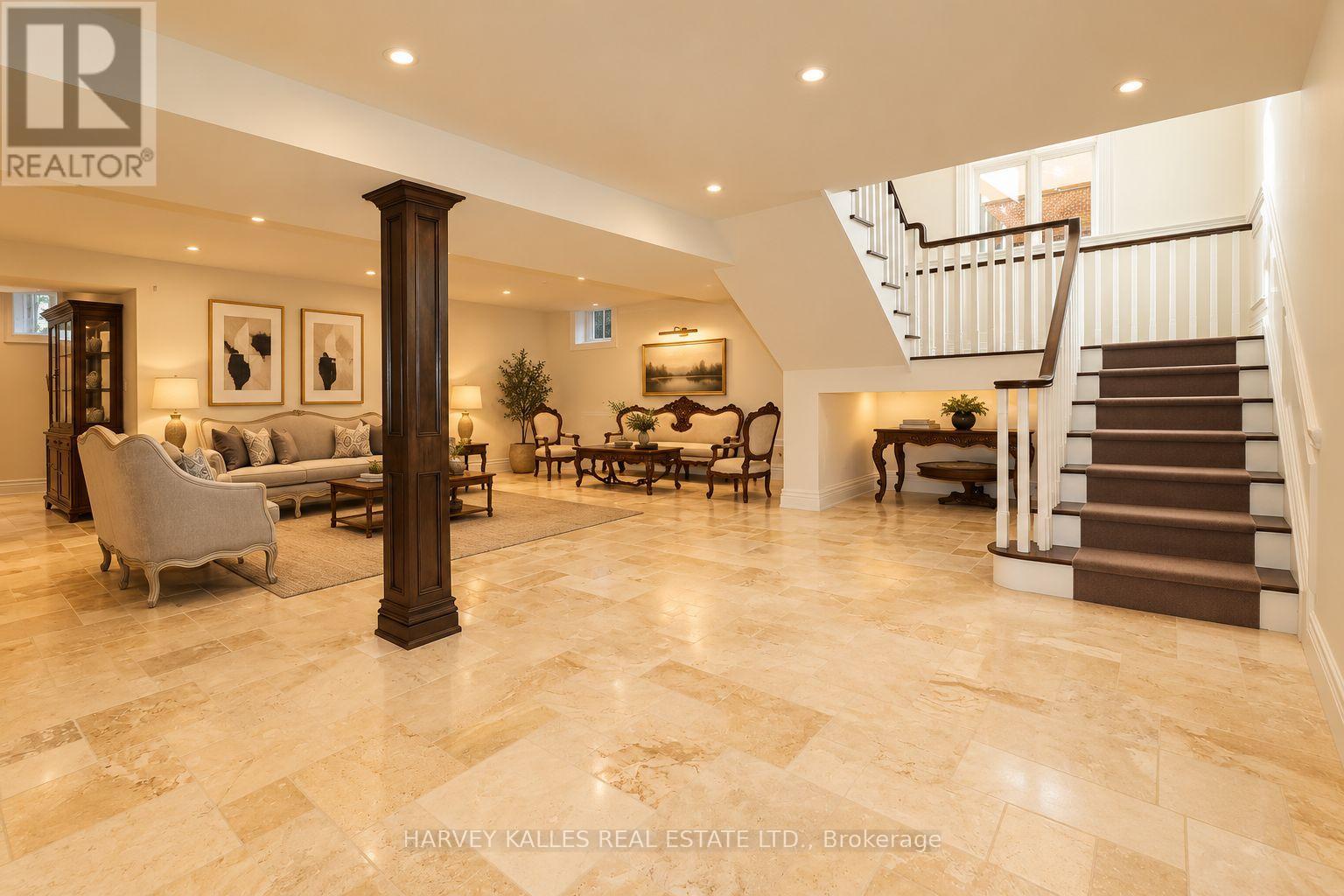 11 York Road, Toronto (bridle Path-sunnybrook-york Mills), Ontario
