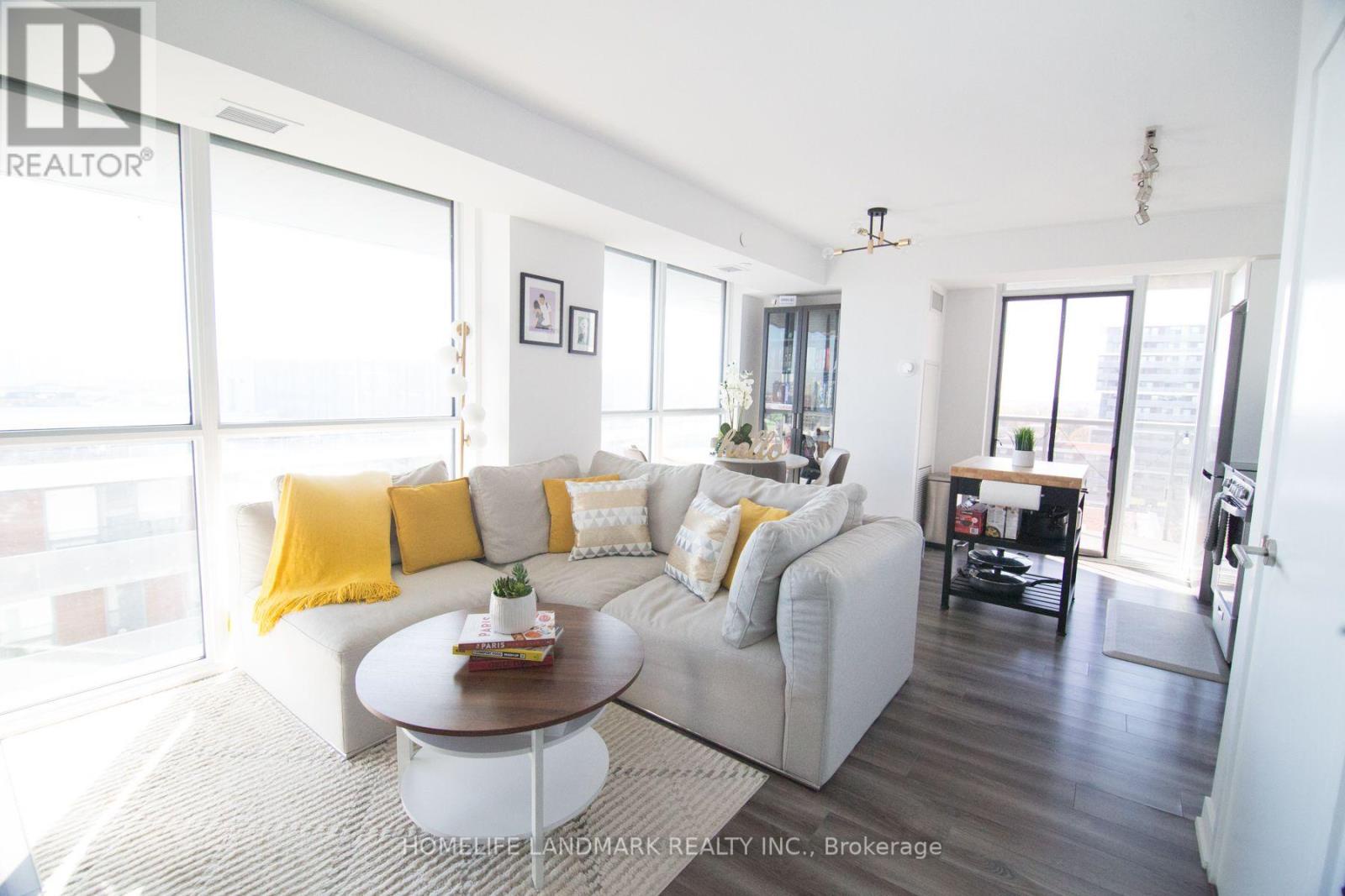 1017 - 120 Varna Drive, Toronto (englemount-lawrence), Ontario