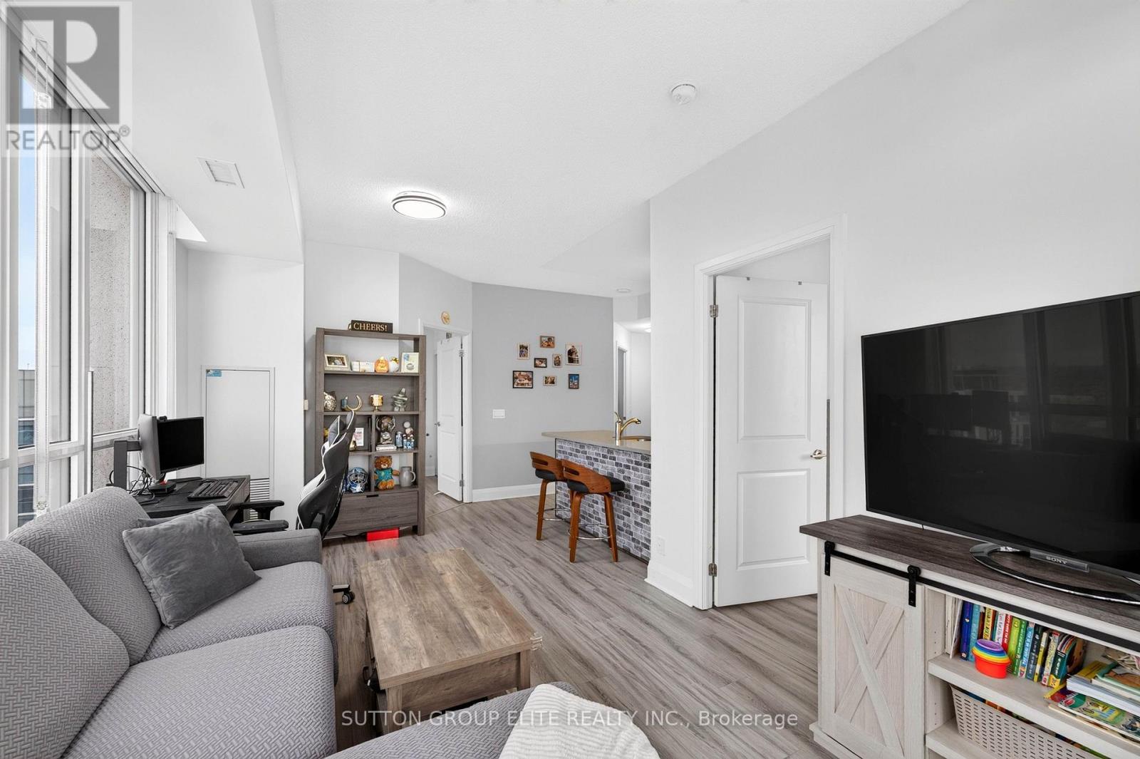 1309 - 15 Zorra Street, Toronto (islington-city Centre West), Ontario