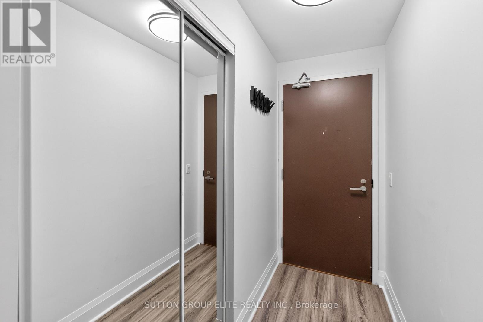 1309 - 15 Zorra Street, Toronto (islington-city Centre West), Ontario