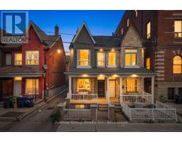 811 DOVERCOURT ROAD