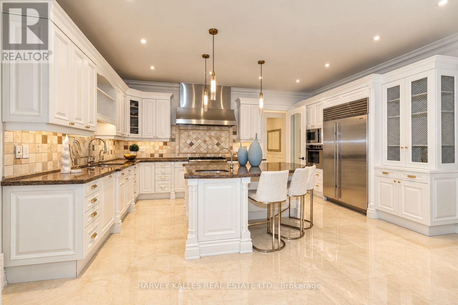 11 York Road, Toronto (bridle Path-sunnybrook-york Mills), Ontario