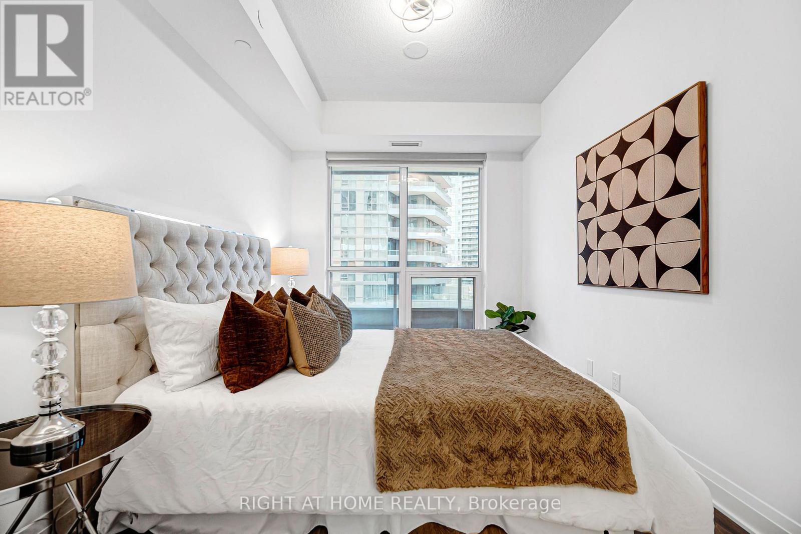 405 - 38 Forest Manor Road, Toronto (henry Farm), Ontario