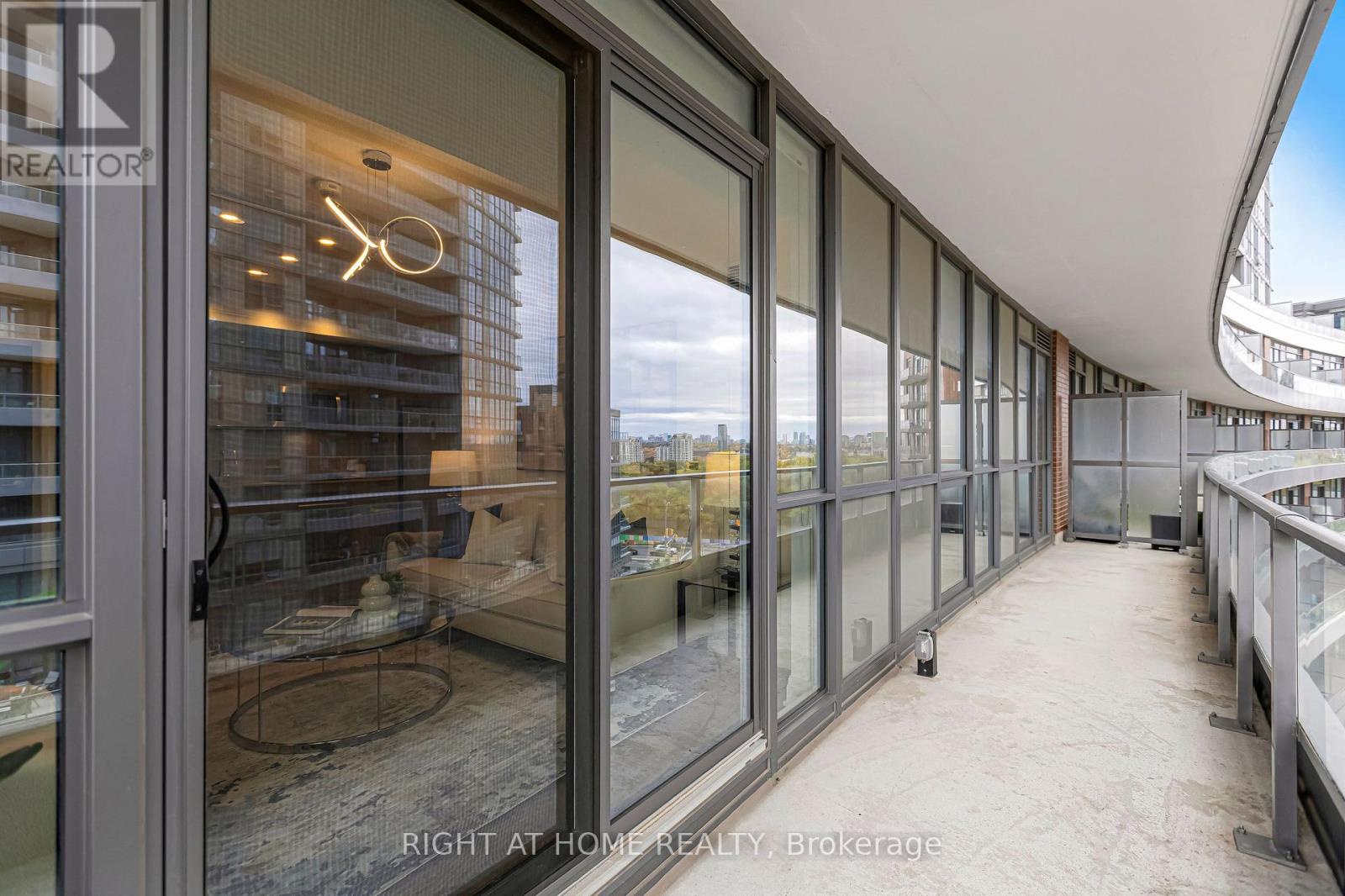 405 - 38 Forest Manor Road, Toronto (henry Farm), Ontario
