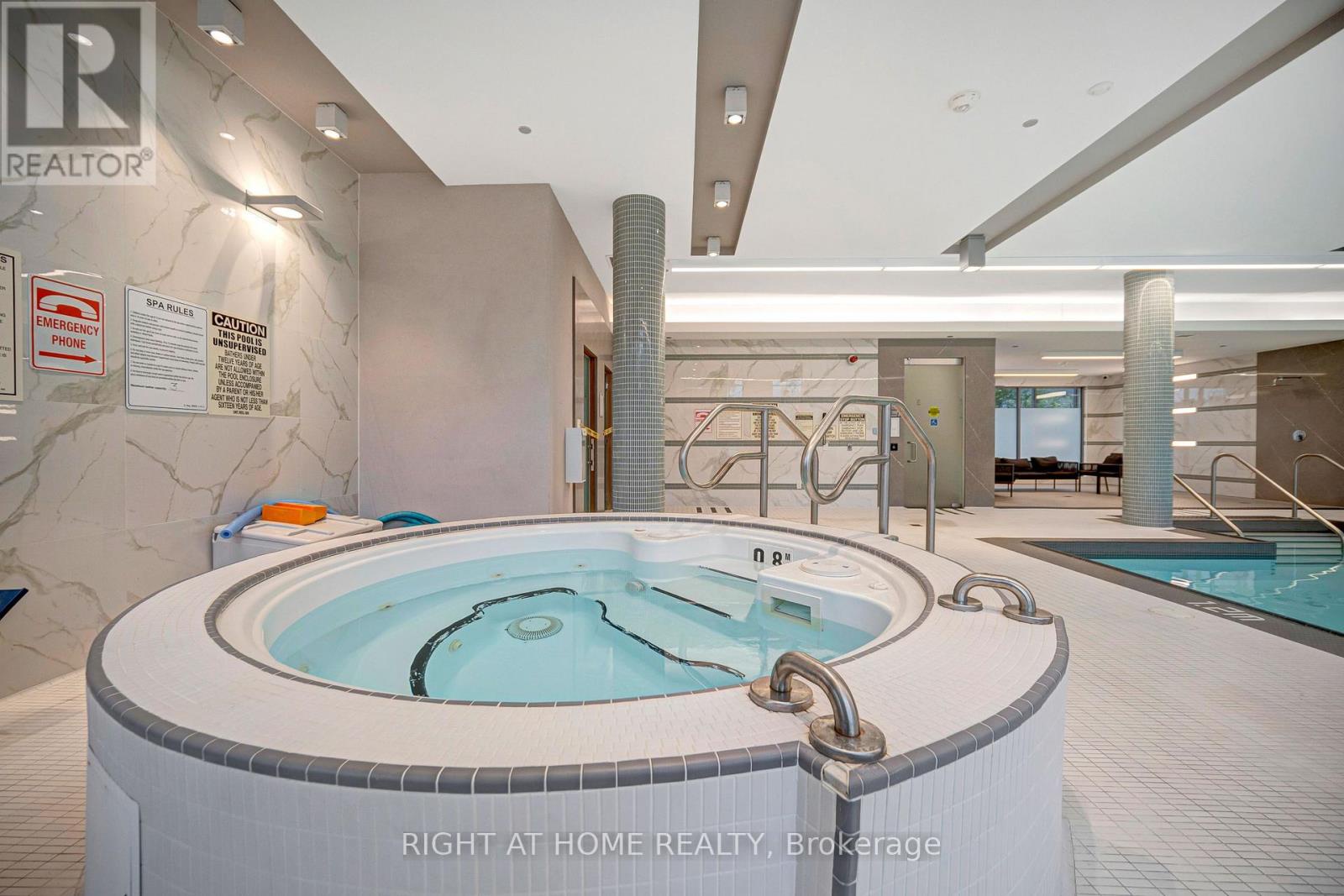 405 - 38 Forest Manor Road, Toronto (henry Farm), Ontario
