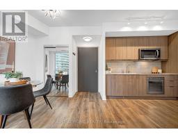 405 - 38 FOREST MANOR ROAD