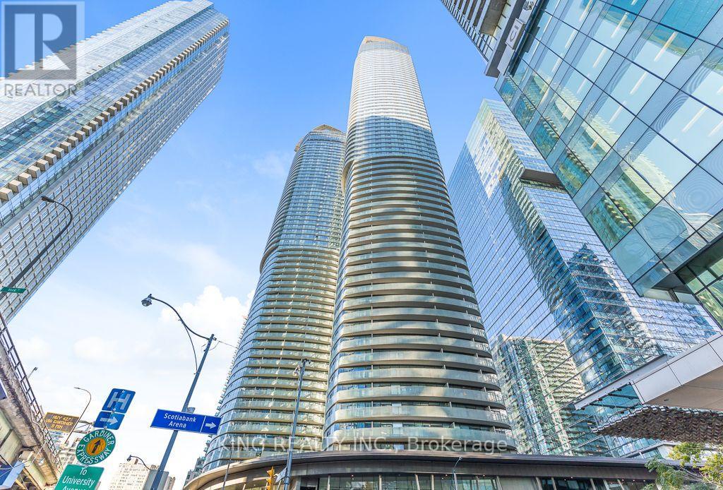 1910 - 12 York Street, Toronto (waterfront Communities), Ontario
